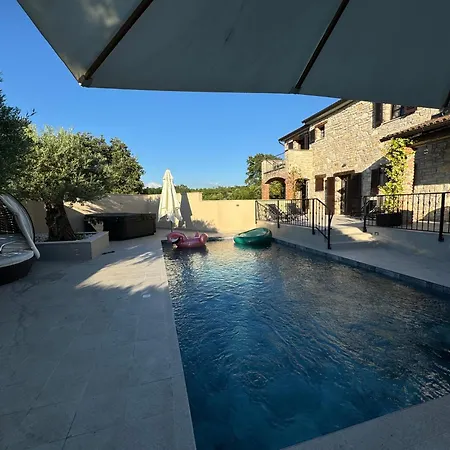 Villa Avena