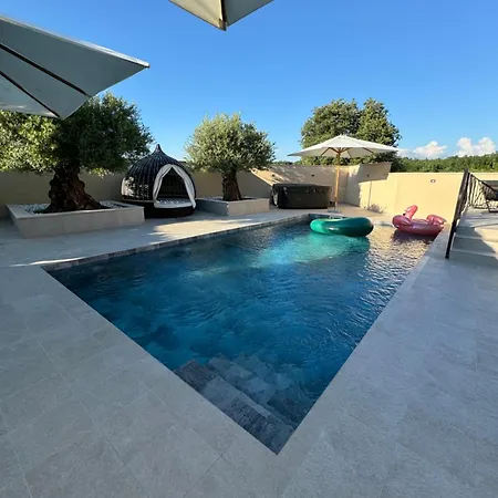 Villa Avena Barat (Porec)